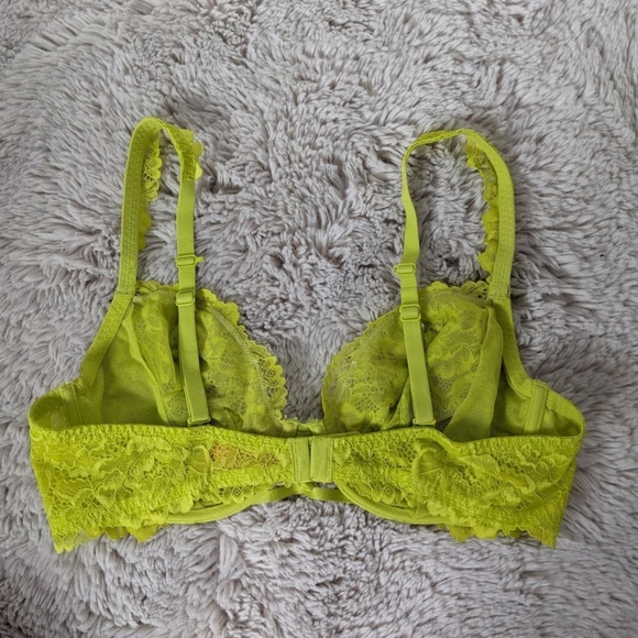 2/$25 La SENZA Sheer Floral Lace Bra - Picture 2 of 5